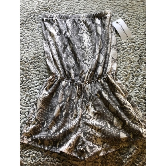 NanaMacs Boutique Snakeskin Print Romper - Picture 2 of 4
